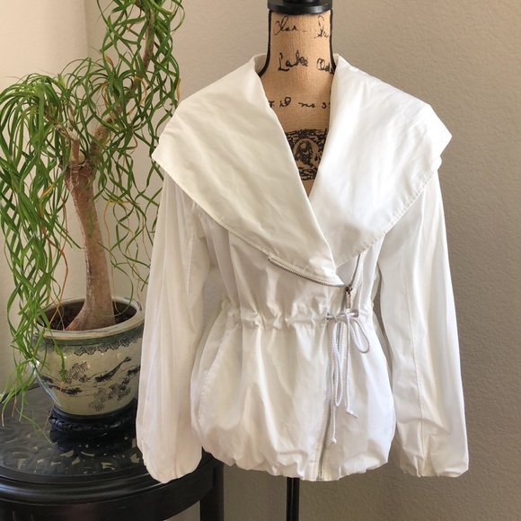 BCBGMaxAzria Jacket - Picture 2 of 10